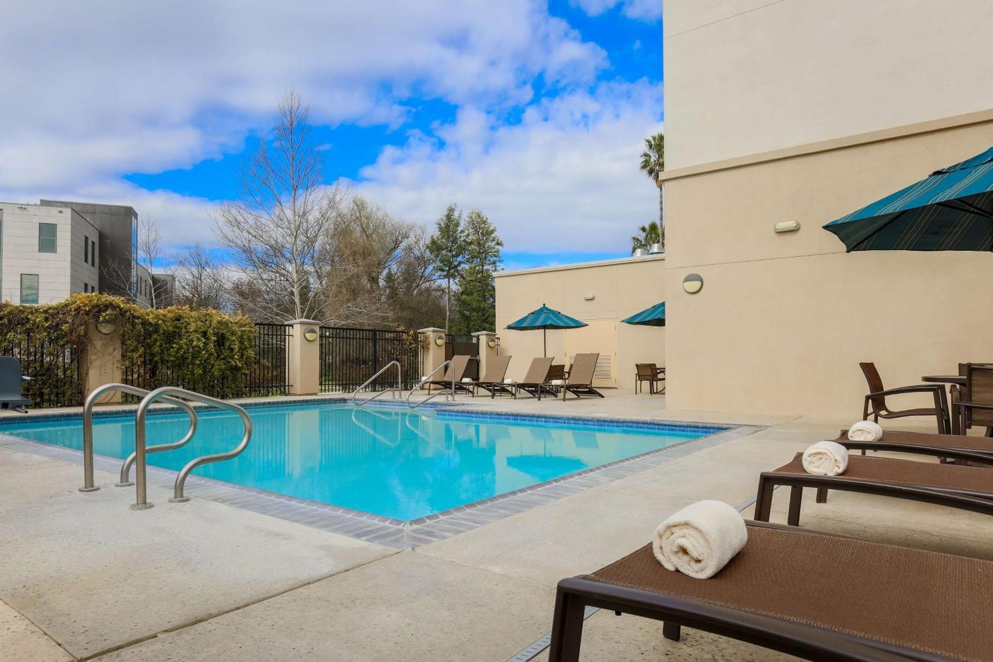 Hyatt Place Uc Davis Zewnętrze zdjęcie